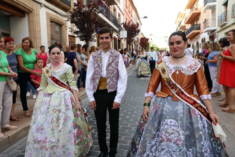 El pregó de Fogueres de Xàbia fa bullir la Plaça de l’Església El pregó de Fogueres de Xàbia fa bullir la Plaça de l’Església